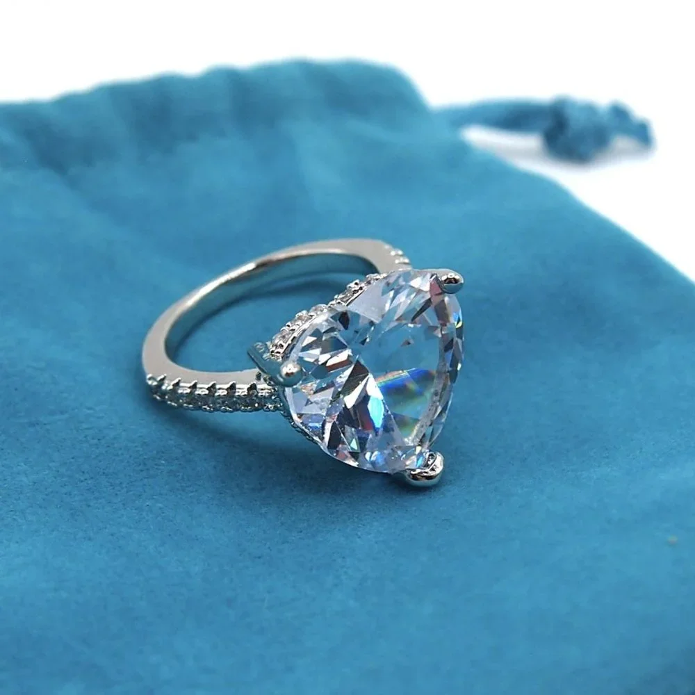 Stunning Large 5.00ctw Cubic Zirconia Heart Ring Solid 925 Sterling Silver - Picture 9 of 12